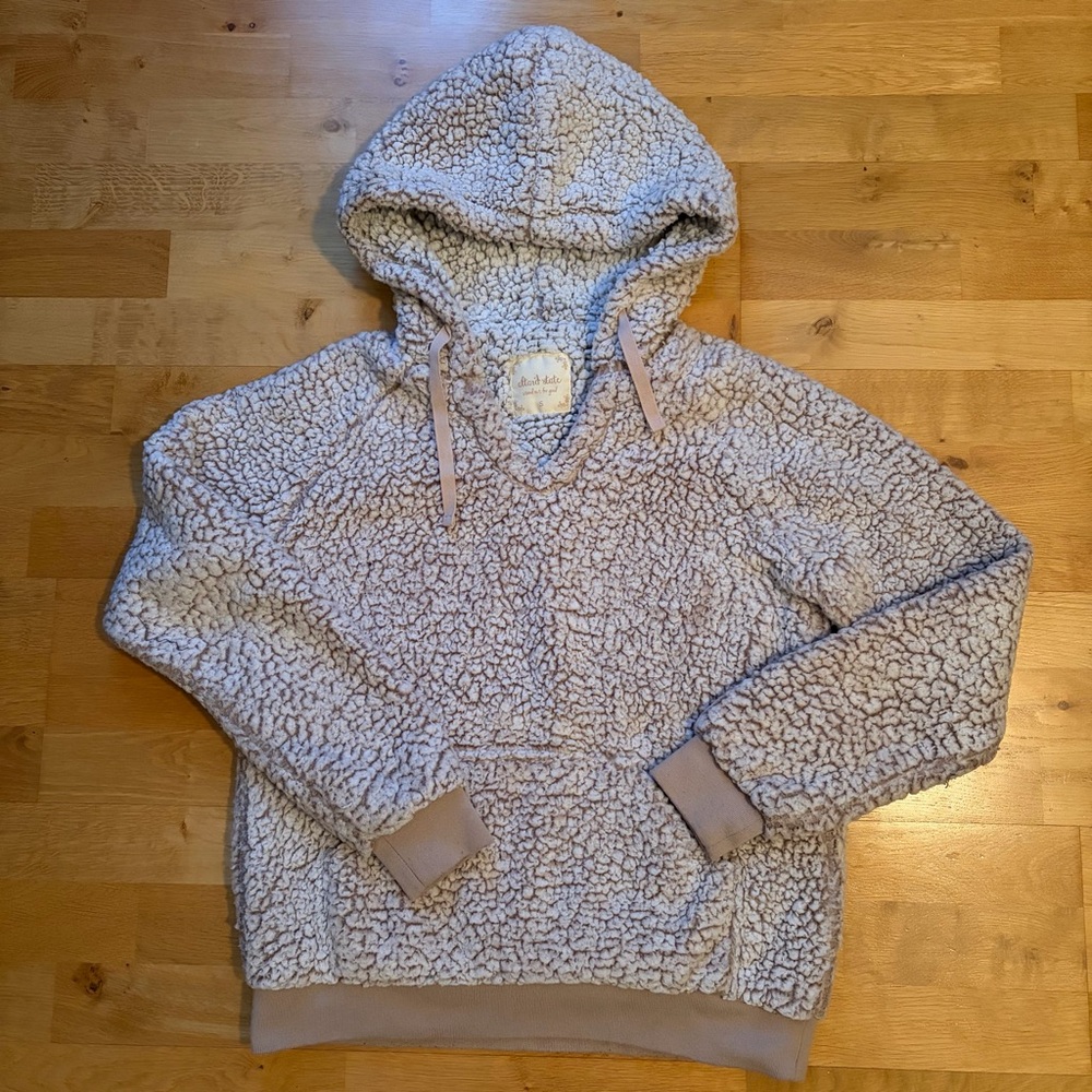 Altar’d State Pullover Sherpa Hoodie - Pale Pink, Small